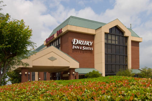 Drury Inn & Suites Houston Hobby Airport