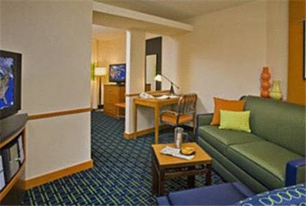 Fairfield Inn and Suites by Marriott Madison East