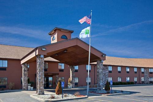 Holiday Inn Express Fremont Angola Area