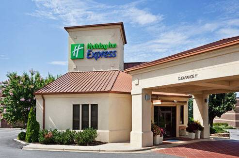 Holiday Inn Express Hickory - Hickory Mart