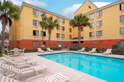 Red Roof Inn Plus+ Gainesville