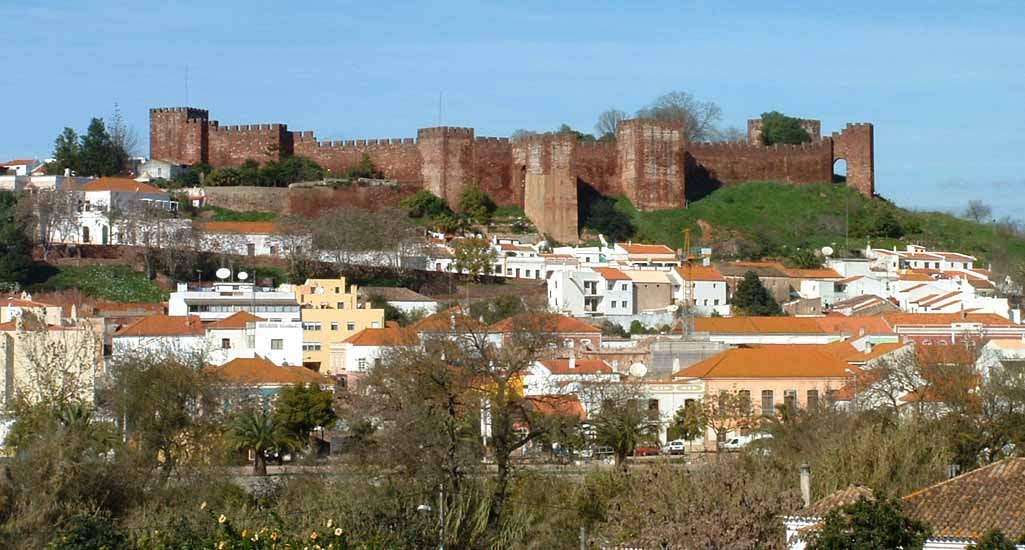 Ganztagesausflug zu den historischen Orten der Algarve ab der Region Tavira.